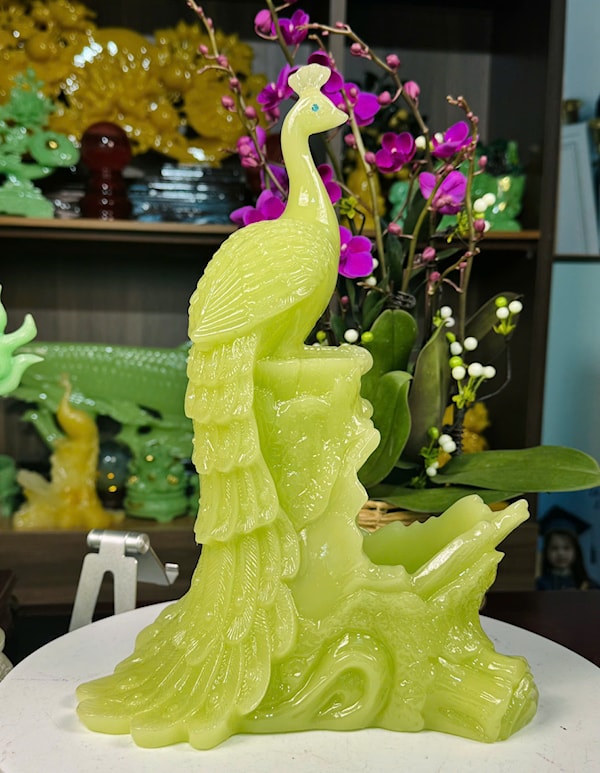 Kệ Rượu Khổng Tước